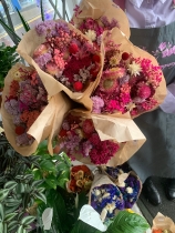 Dried posie pinks