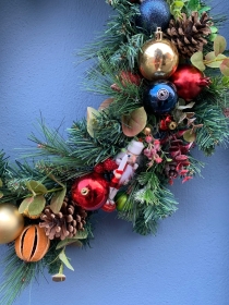 Large Nutcracker Wreath